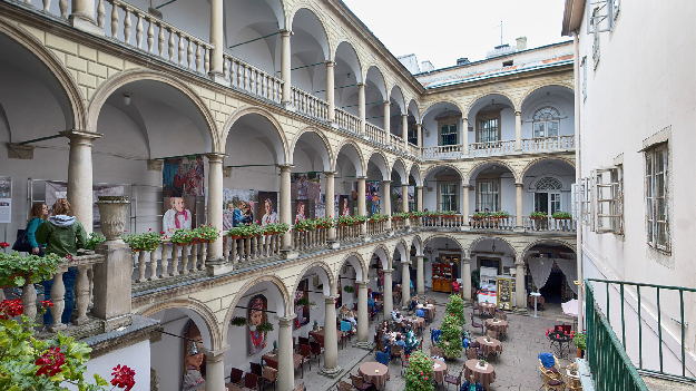 Автобусная экскурсия во Львов (2 дня)